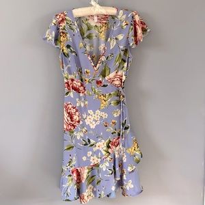 Xhilaration floral drees size xs